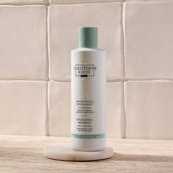 Christophe Robin Hydrating Shampoo drėkinantis šampūnas su alijošiumi 250 ml.