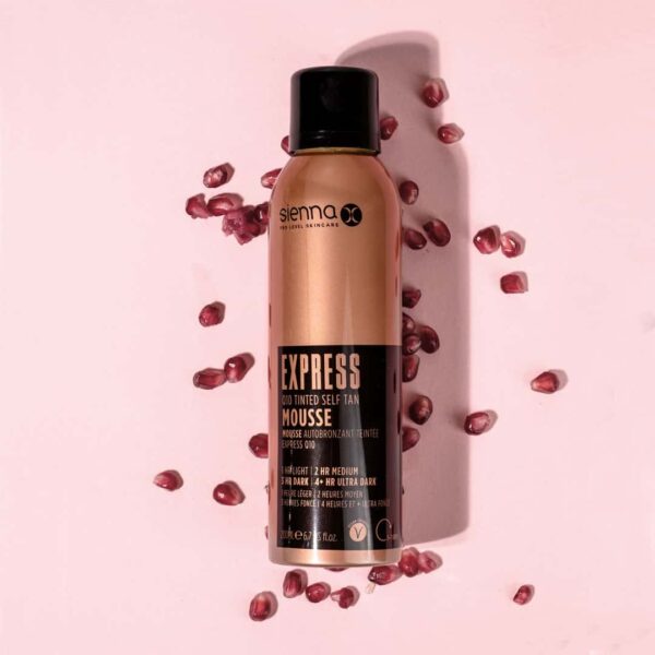 Sienna X Express Q10 Tinted Self Tan Mousse greito poveikio savaiminio įdegio putos 200 ml..