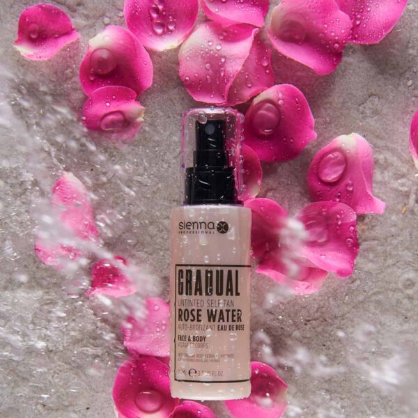 Sienna X Gradual Untinted Self Tan Rose Water palaipsninis savaiminio įdegio rožių vanduo 100 ml..