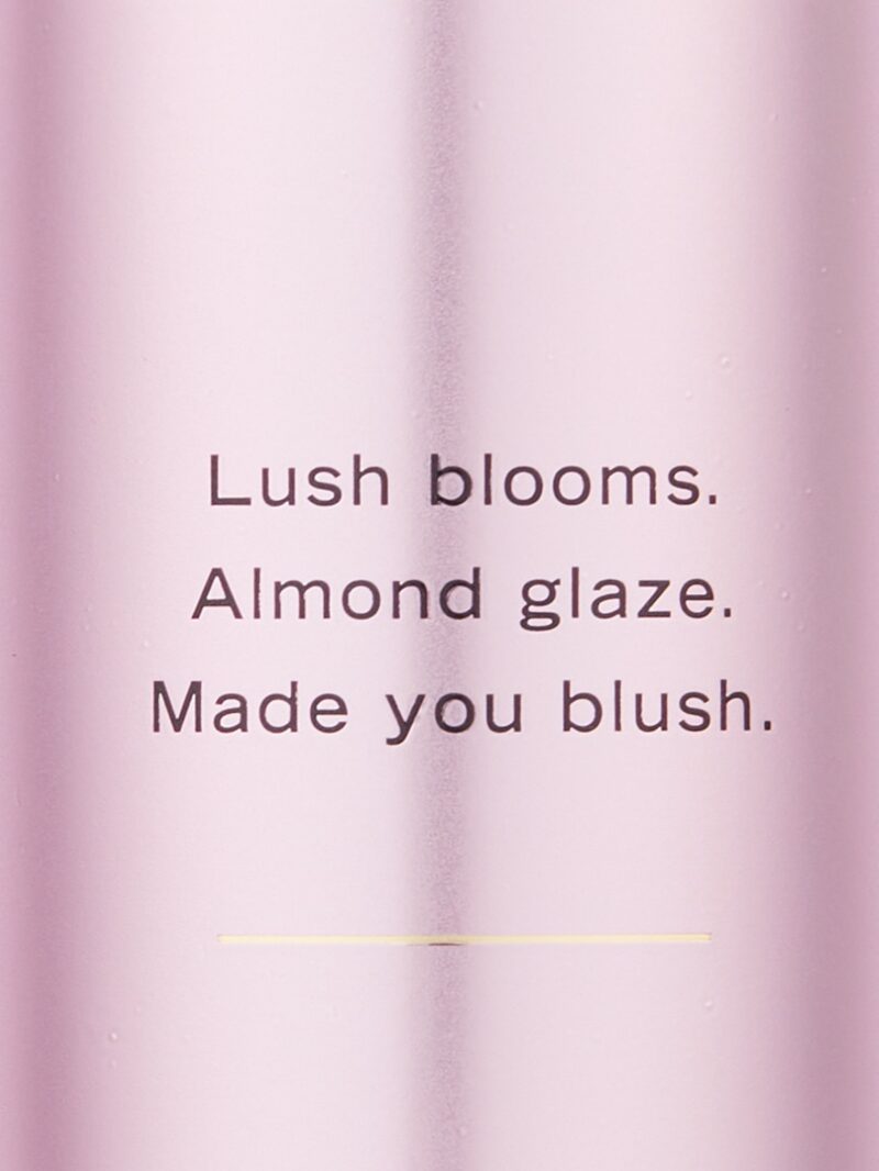 Victoria’s Secret kūno dulksna Velvet Petals 250ml - Image 2